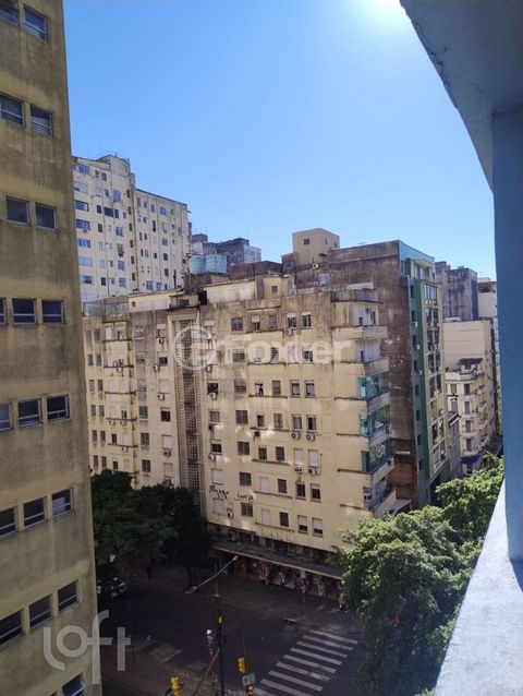 Image 6 - 839029