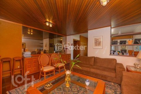 Image 5 - 839041