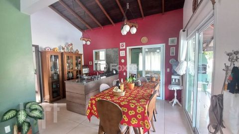 Image 12 - 839154