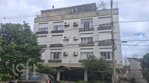 Image 19 - 839255