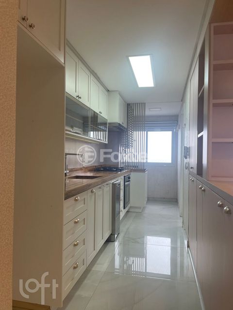 Image 3 - 839654