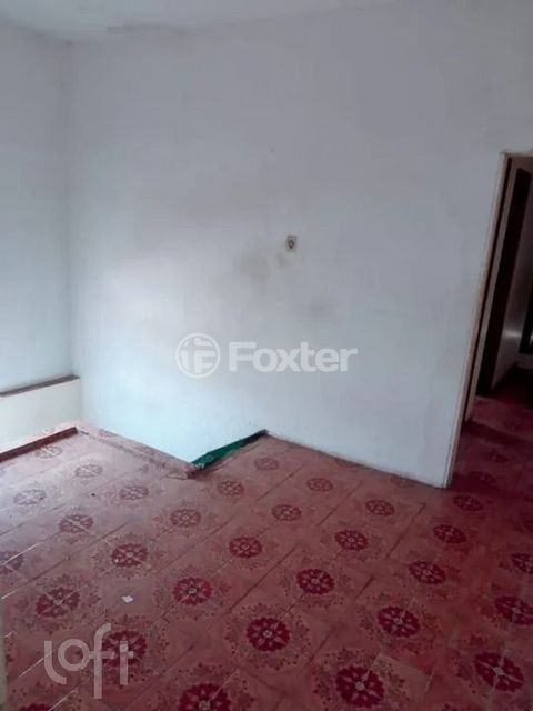 Image 3 - 839679