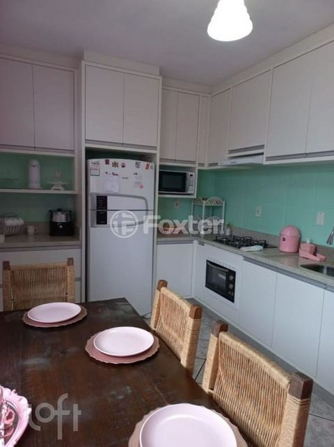 Image 4 - 840028