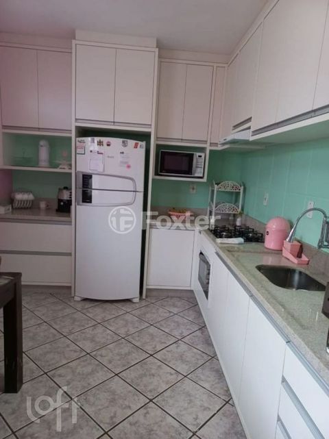 Image 3 - 840028