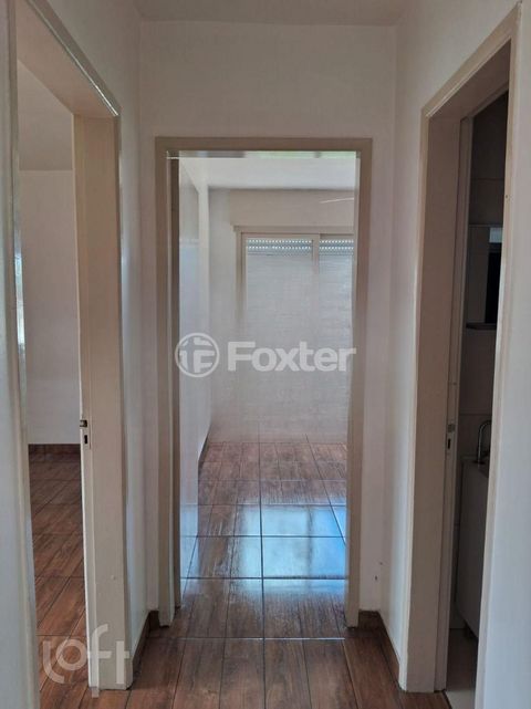 Image 7 - 840339