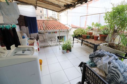 Image 11 - 840361