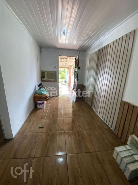 Image 9 - 840411