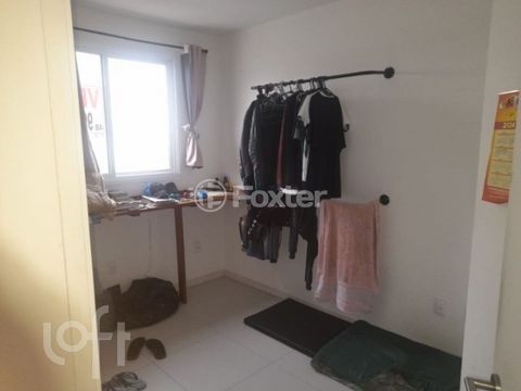 Image 4 - 840727
