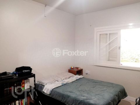 Image 8 - 841005