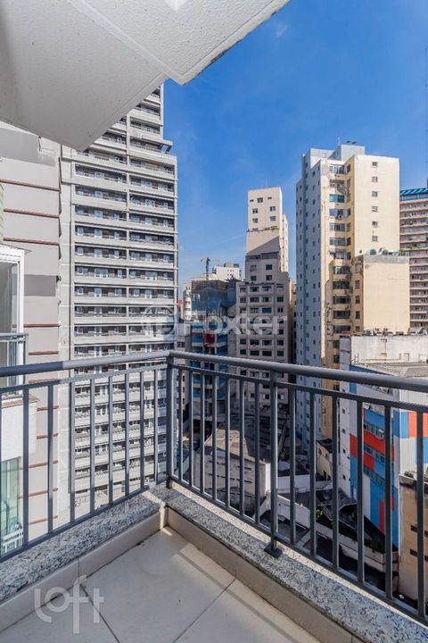 Image 7 - 841036