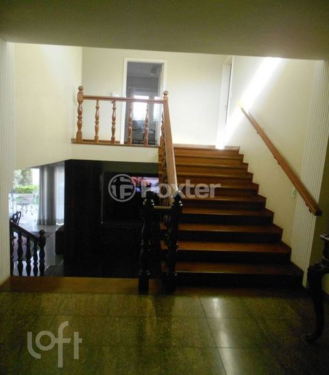 Image 6 - 841087