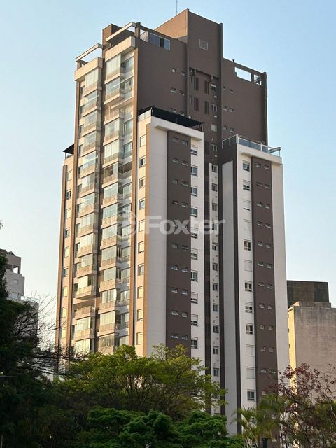 Image 0 - 841223
