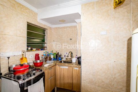 Image 8 - 841327