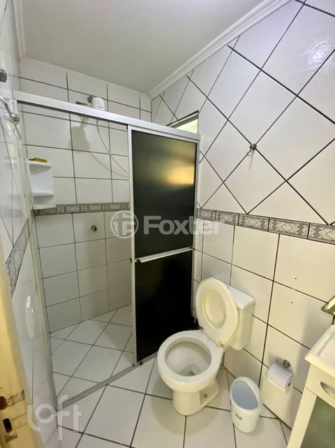 Image 8 - 841332