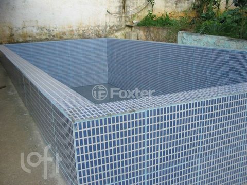 Image 9 - 841472