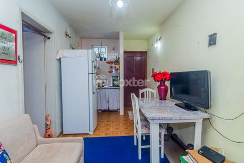 Image 4 - 841631