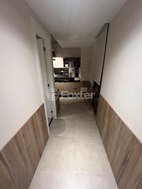 Image 7 - 841763
