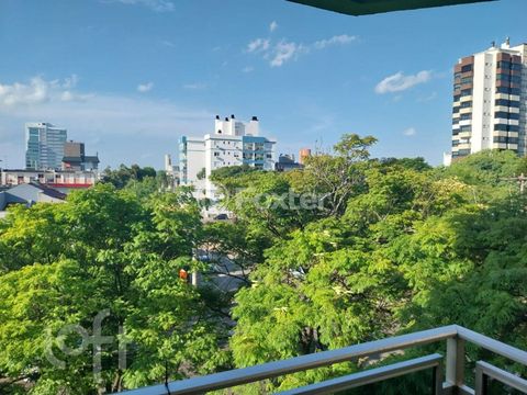 Image 7 - 842353