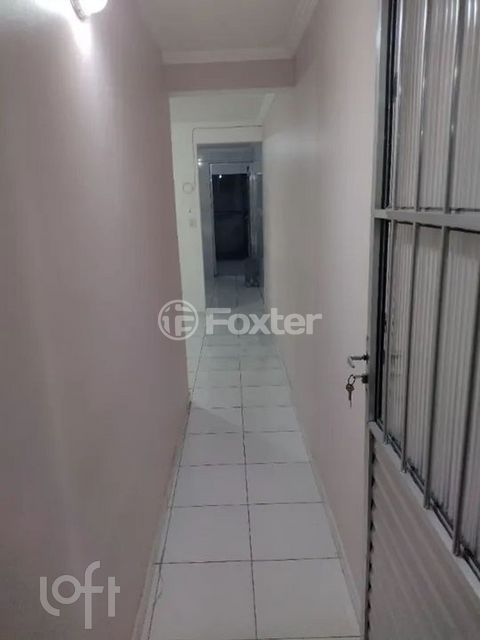 Image 8 - 842369