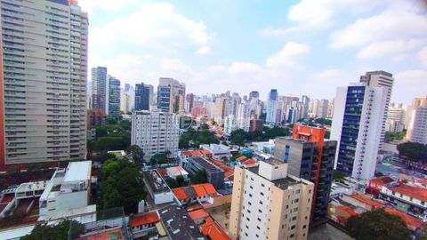 Image 10 - 842491
