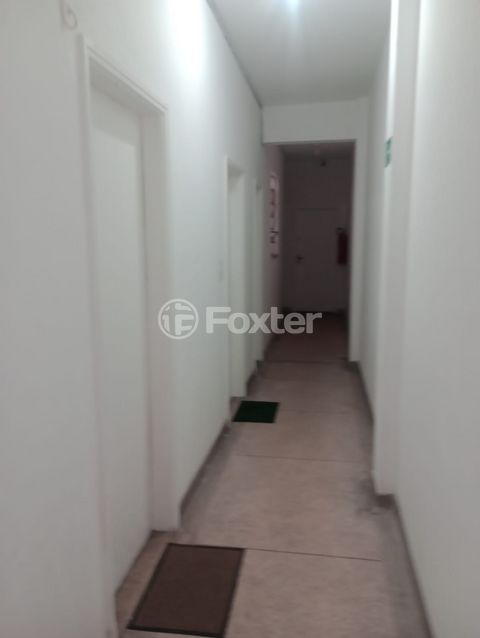 Image 2 - 842535