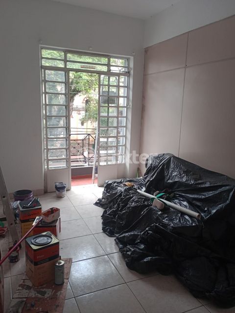 Image 3 - 842535