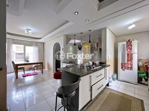 Image 7 - 842541