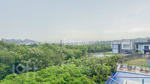 Image 9 - 842596