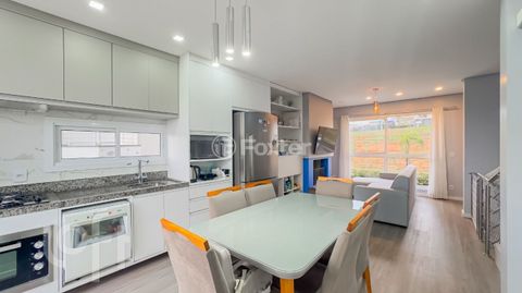 Image 7 - 842596