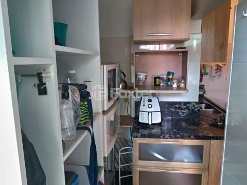 Image 7 - 842599