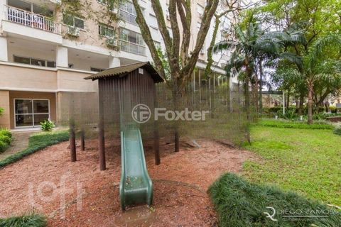 Image 17 - 842633