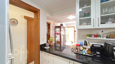 Image 9 - 842654