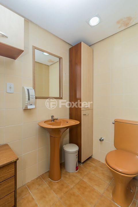 Image 7 - 842731