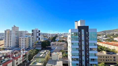 Image 17 - 842772