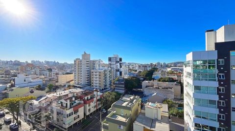 Image 1 - 842772