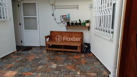 Image 7 - 842874