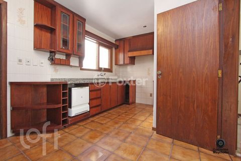 Image 7 - 843375