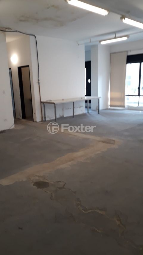 Image 2 - 843748