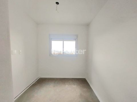 Image 6 - 844071