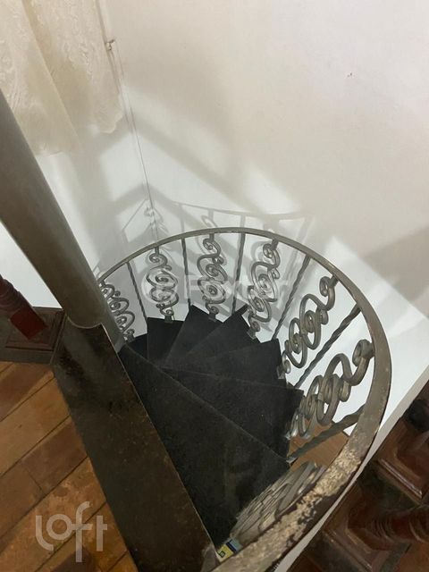 Image 5 - 844483