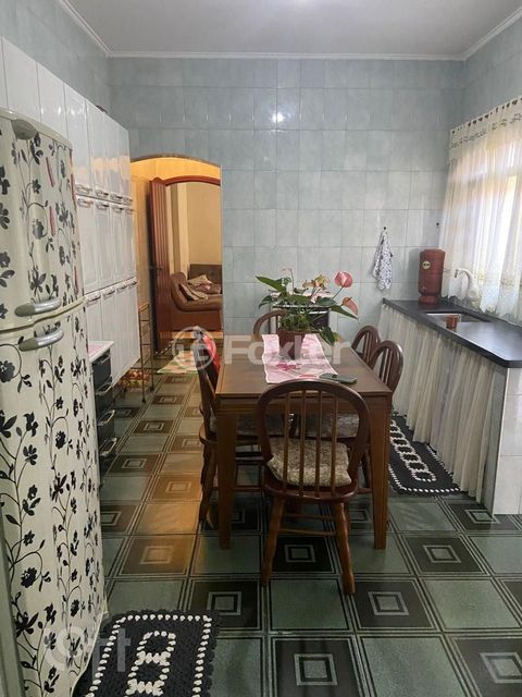 Image 11 - 844483