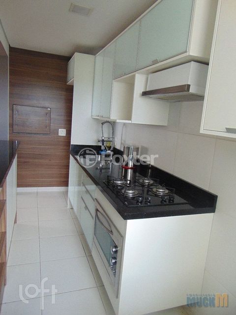Image 9 - 844566