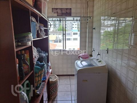 Image 4 - 844579