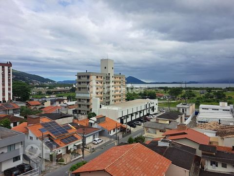 Image 13 - 844582