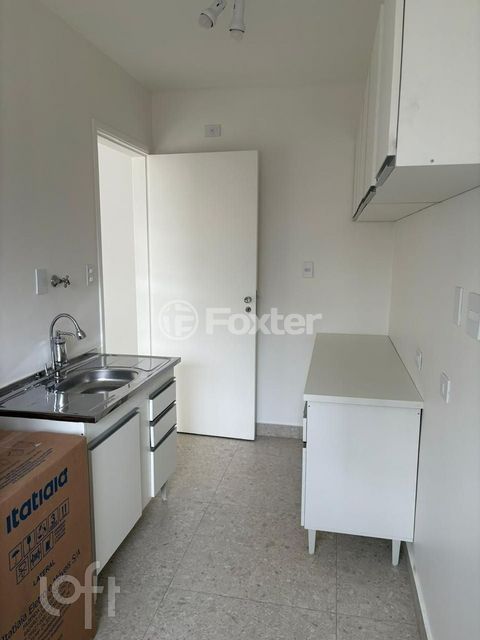 Image 5 - 844630