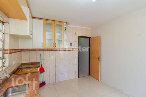 Image 7 - 844726