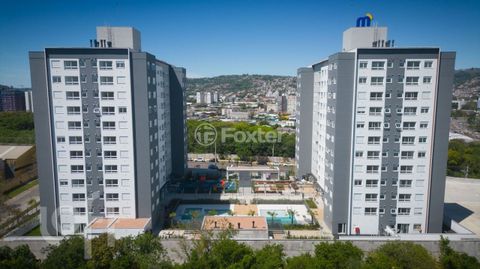Image 18 - 844859