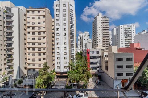Image 15 - 844878