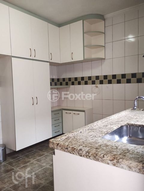 Image 7 - 844966