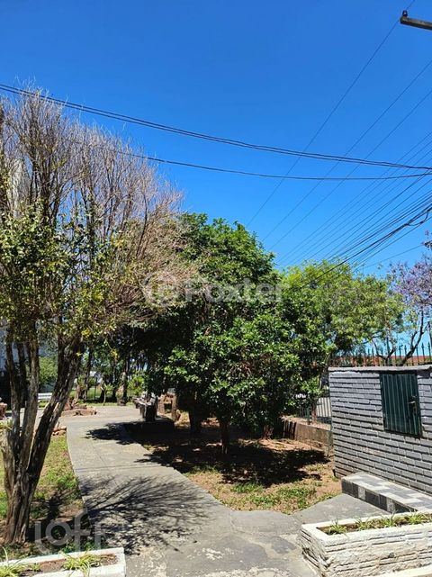 Image 11 - 844987